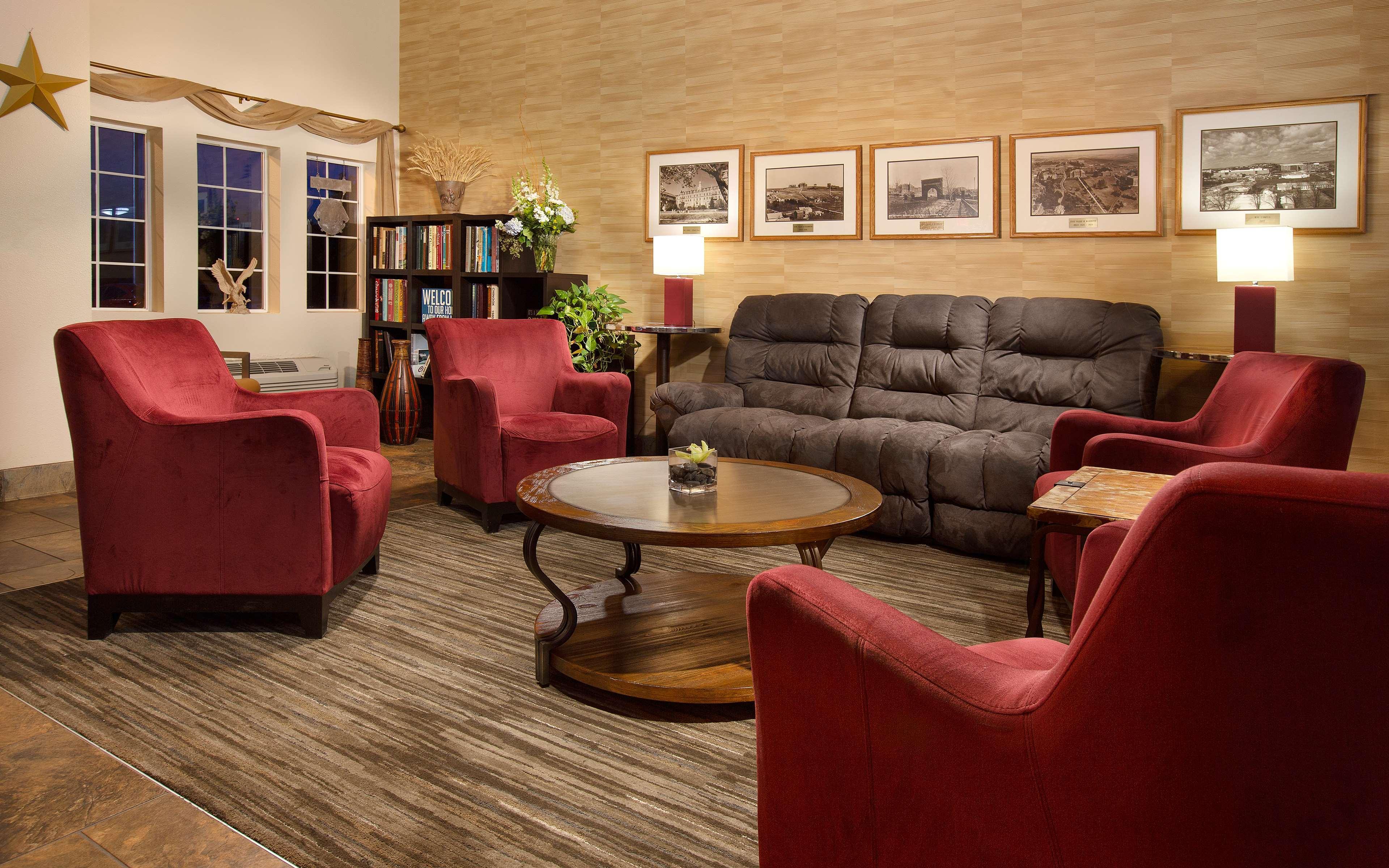 Coast Hilltop Inn Pullman Buitenkant foto