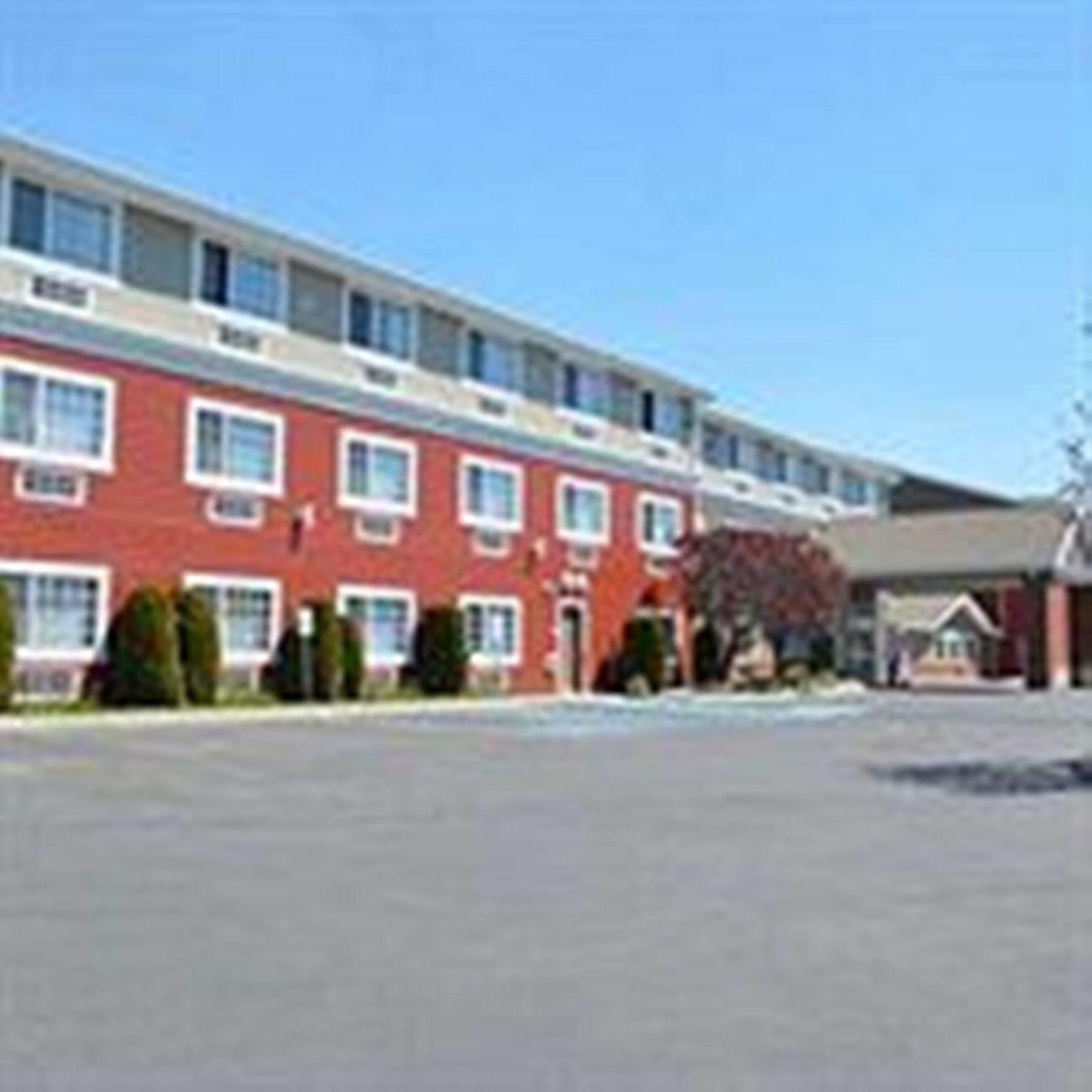 Coast Hilltop Inn Pullman Buitenkant foto