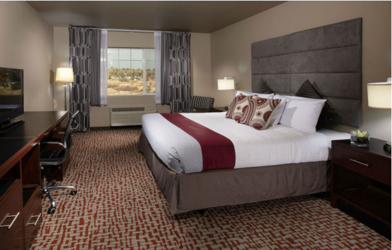 Coast Hilltop Inn Pullman Buitenkant foto